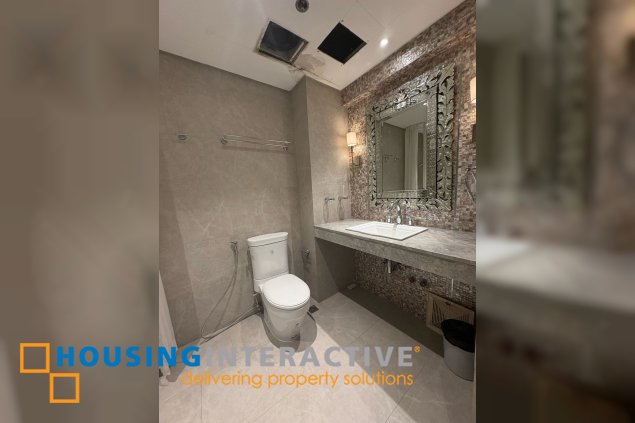 fully furnished 1br unit with parking for lease in one serendra