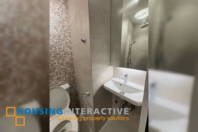 fully furnished 1br unit with parking for lease in one serendra