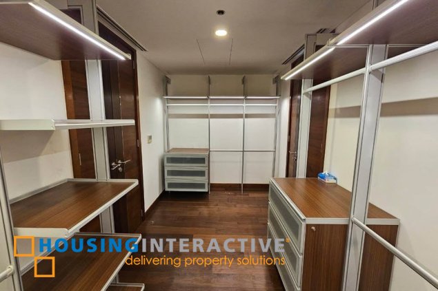 bare 3br unit with parking for sale in two roxas triangle