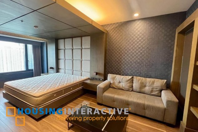 semi-furnished 2br unit with parking for sale in arya residences