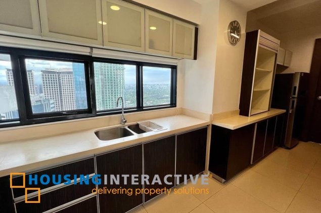 semi-furnished 2br unit with parking for sale in arya residences