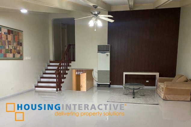 for rent 3br in green valley townhomes