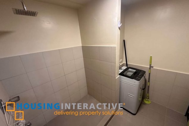 semi-furnished 1br unit for lease in the montane