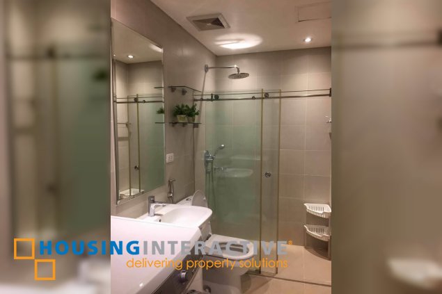 fully furnished 1br unit with parking for lease in the eton residences greenbelt