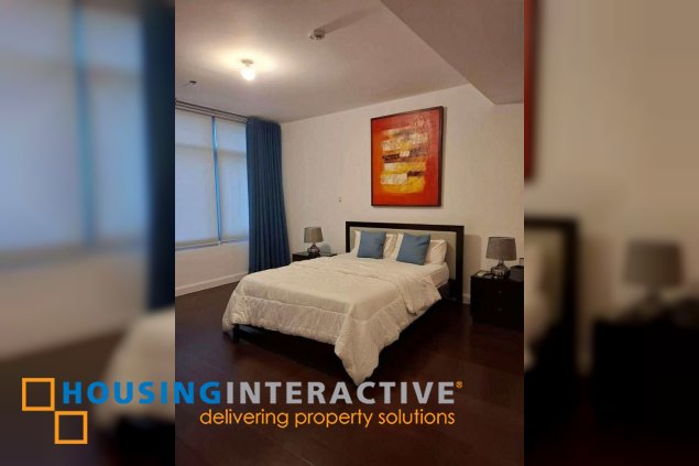 fully furnished 2br unit with parking for lease in the suites