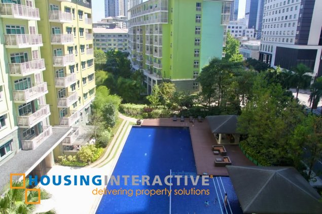 fully furnished 1br unit with parking for lease in one serendra