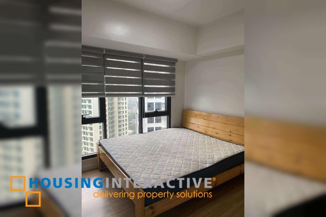 fully furnished 2br unit with parking for lease in vertis north