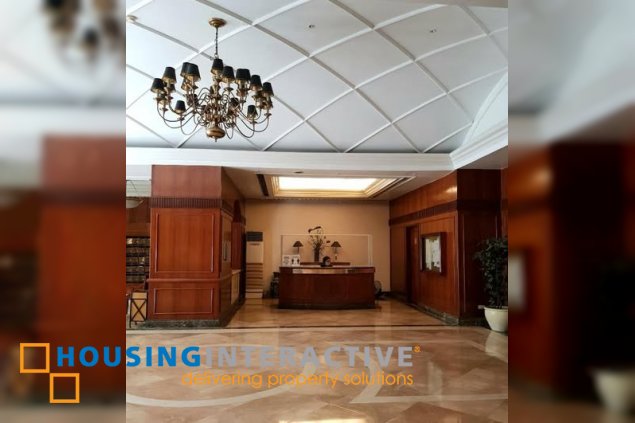 furnished 2br unit with parking for sale in two lafayette sqaure