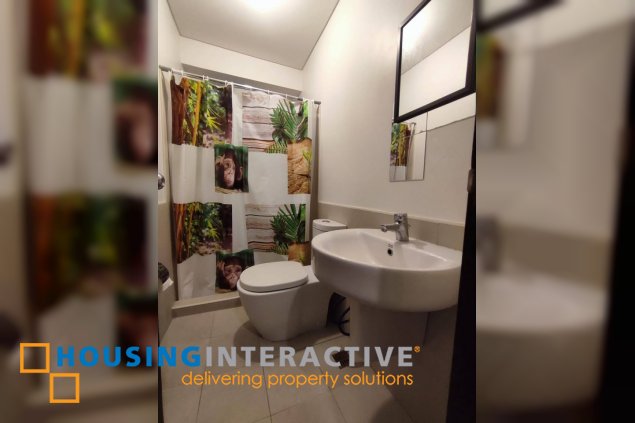 bare studio unit for lease in the lerato