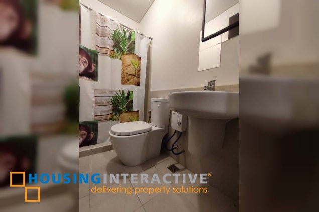 bare studio unit for lease in the lerato