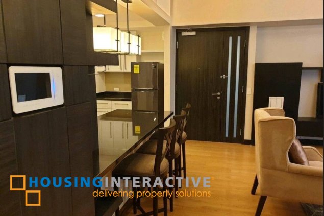 fully furnished 1br unit with parking for lease in one serendra