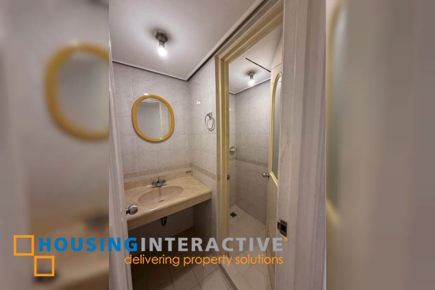 semi-furnished 3br unit with parking for sale in alfaro place