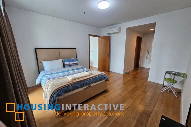 fully furnished 1br unit with parking for lease in park terraces