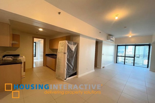 semi-furnished 2br unit with balcony for lease in the gentry residences