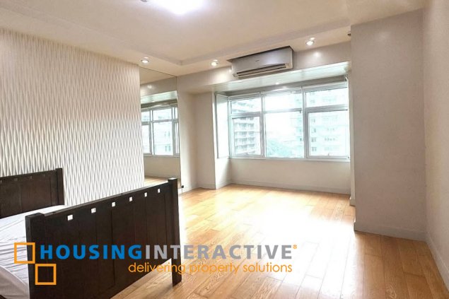 semi-furnished 2br unit with parking for lease in one serendra