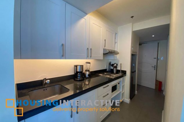 fully furnished 1br unit with parking for lease in one rockwell