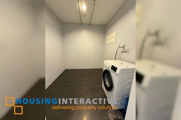 fully furnished 3br unit with parking for rent in east gallery place