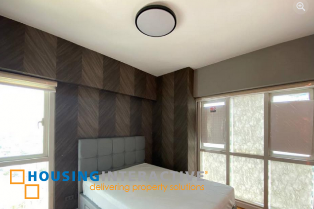furnished 1br unit with balcony and parking for lease in the manansala
