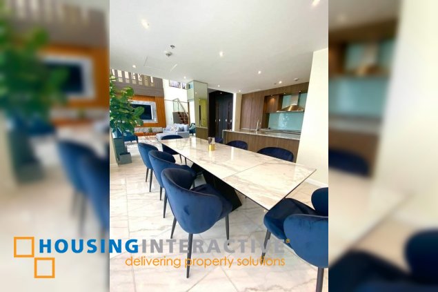 bi-level penthouse unit for lease in st. moritz private estate