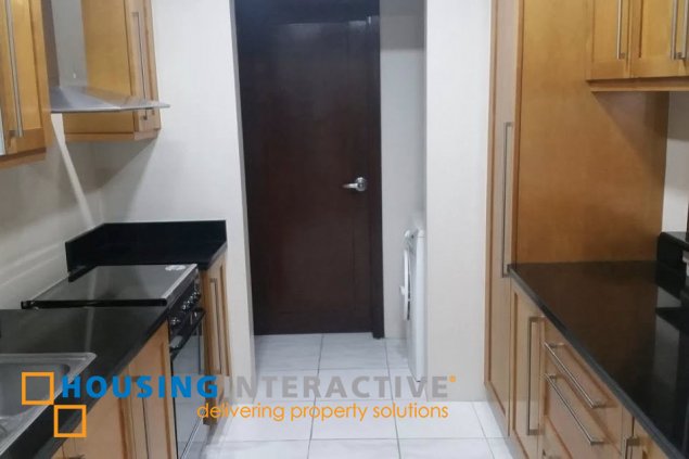 fully furnished 2br unit with parking for lease in the residences at greenbelt