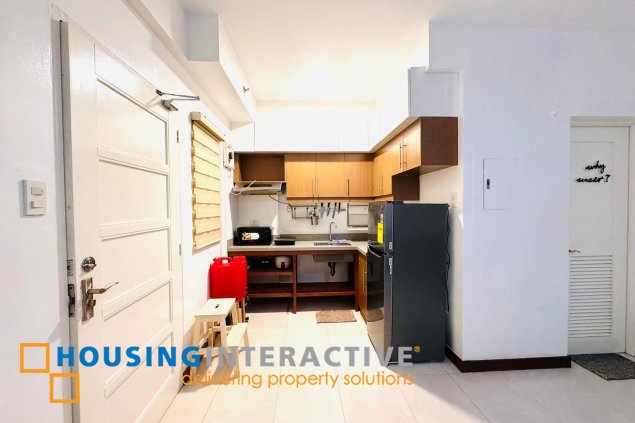 large 1br unit convertible to 2br with 1 parking and balcony for sale in acacia estates