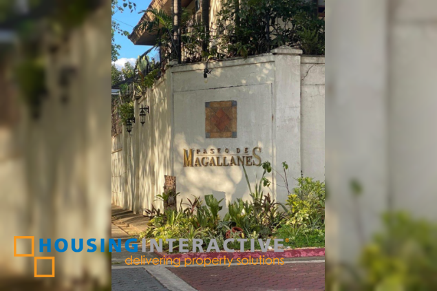 house for sale in paseo de magallanes