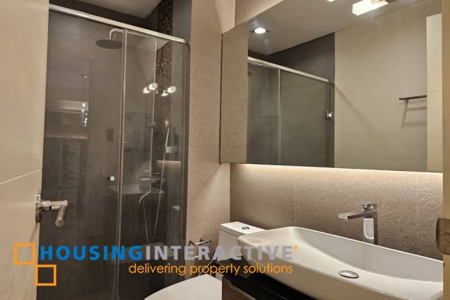 fully furnished 1br unit with parking for lease in the icon residences