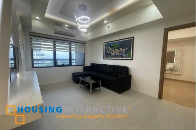 semi-furnished 3br unit with balconies and parking for rent in icon plaza