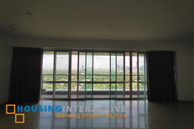 semi-furnished 3br unit with parking for lease in regent parkway