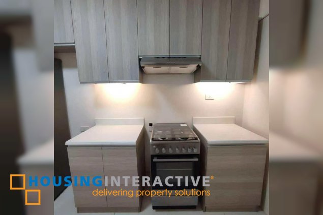 fully furnished 3br unit with parking for sale/rent in oak harbor residences