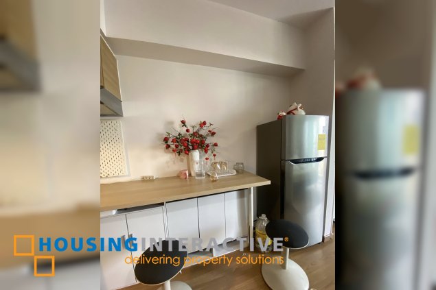fully furnished 1br unit with balcony for lease in the rise
