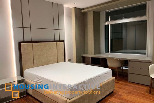 fully furnished 3br unit with parking for sale in two roxas triangle