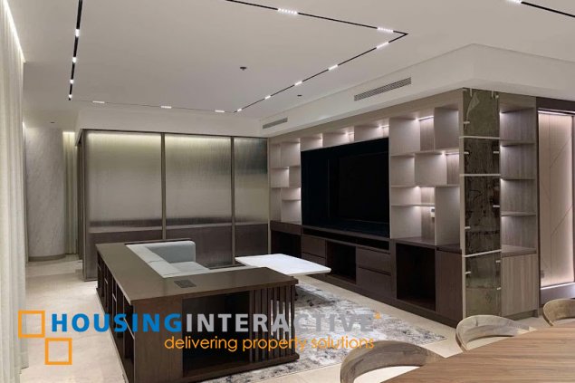 fully furnished 3br unit with parking for sale in two roxas triangle