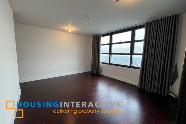 semi-furnished 3br unit with 2 parkings for sale in garden towers