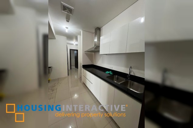 semi-furnished 3br unit with 2 parkings for sale in garden towers