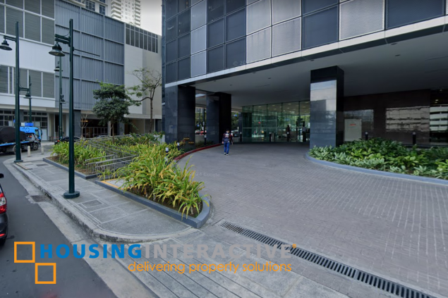 bare office space for rent at park triangle corporate center