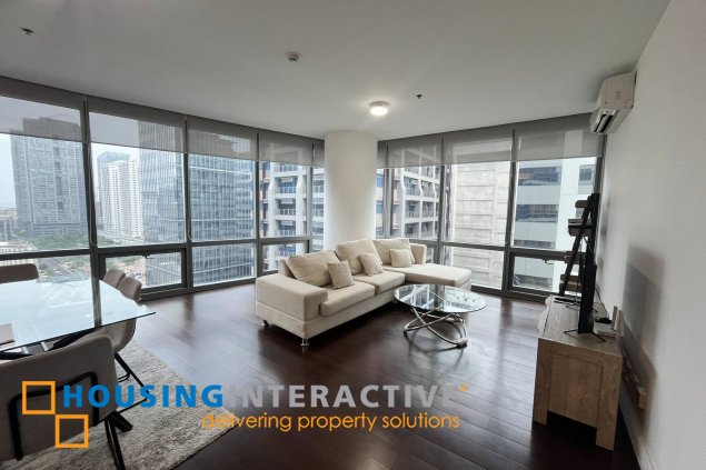 fully furnished 2br unit with parking for lease in the suites