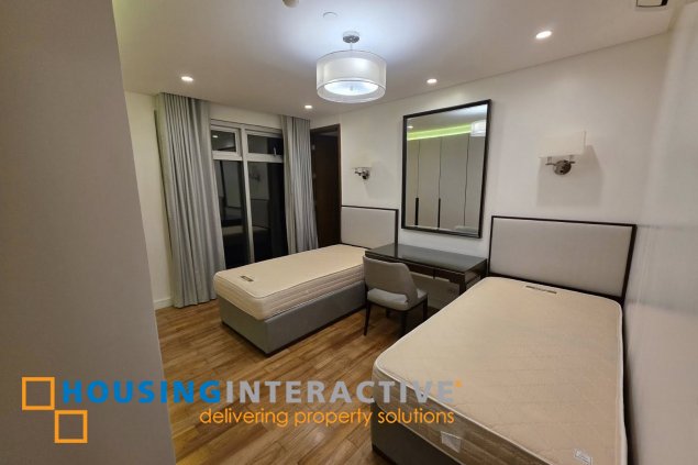 modern, fully-furnished 3 bedroom unit in one penn, salcedo village for lease