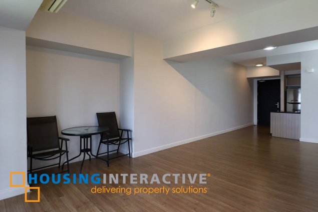 semi-furnished 3br unit with balconya and parking for sale in two maridien