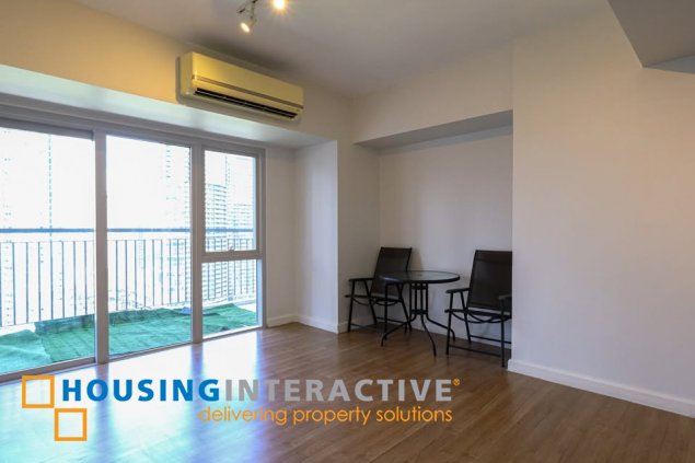 semi-furnished 3br unit with balconya and parking for sale in two maridien