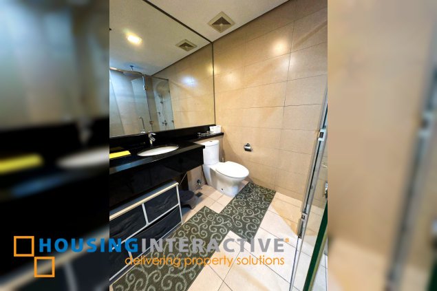 fully furnished 2br unit with parking for lease in park terraces