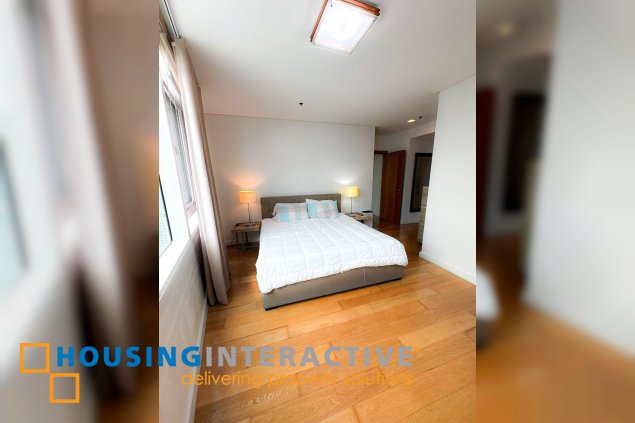 fully furnished 2br unit with parking for lease in park terraces
