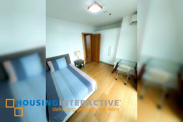 fully furnished 2br unit with parking for lease in park terraces