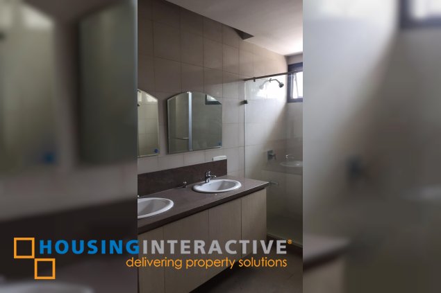 3-storey duplex house for lease in san lorenzo village, makati
