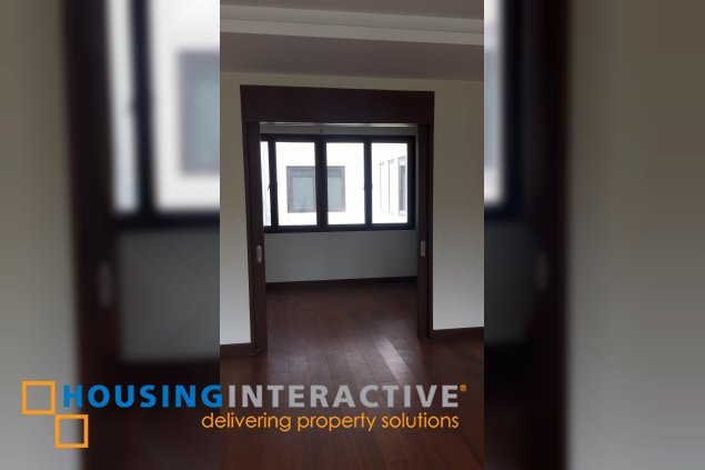 3-storey duplex house for lease in san lorenzo village, makati