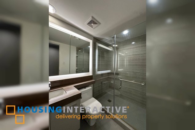 fully furnished 2br unit with parking for lease in proscenium residences