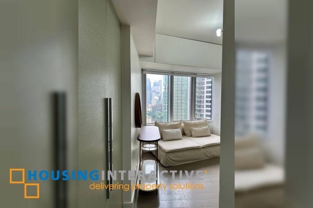 fully furnished 2br unit with parking for lease in proscenium residences