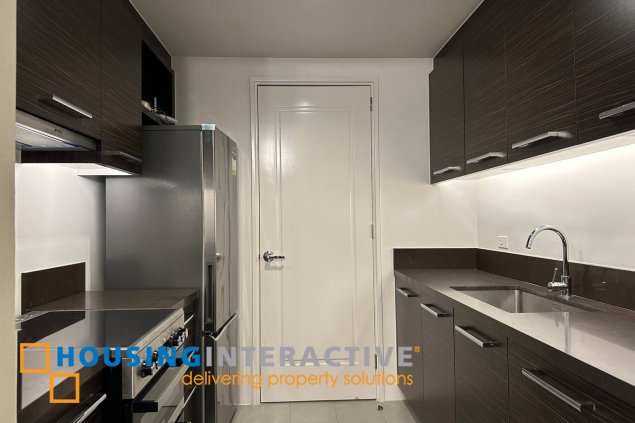 fully furnished 2br unit with parking for lease in proscenium residences