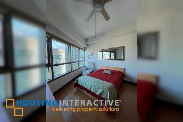 furnished 3br unit with 2 parkings for sale in the residences at greenbelt