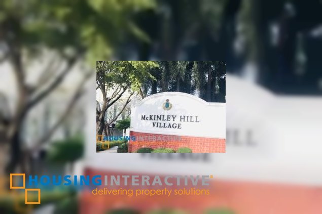 for sale: mckinley hill village perimeter lot